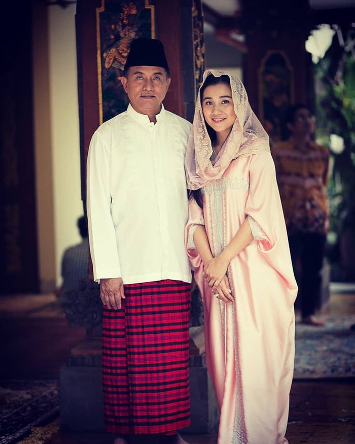 Yusril dan Rika Kato