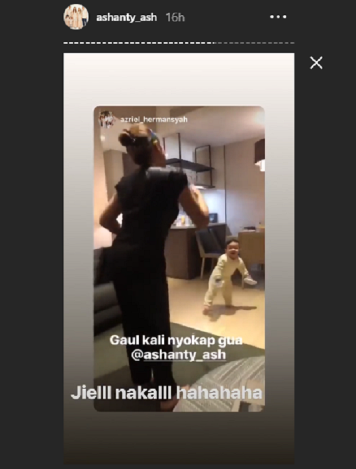 Ashanty saat melakukan Kiki Challenge.