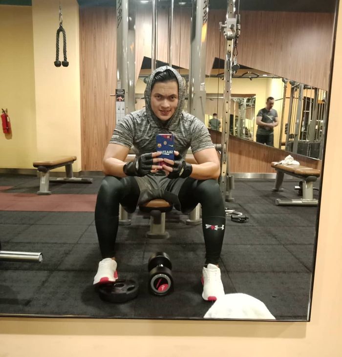 Irfan Sebastian di pusat kebugaran