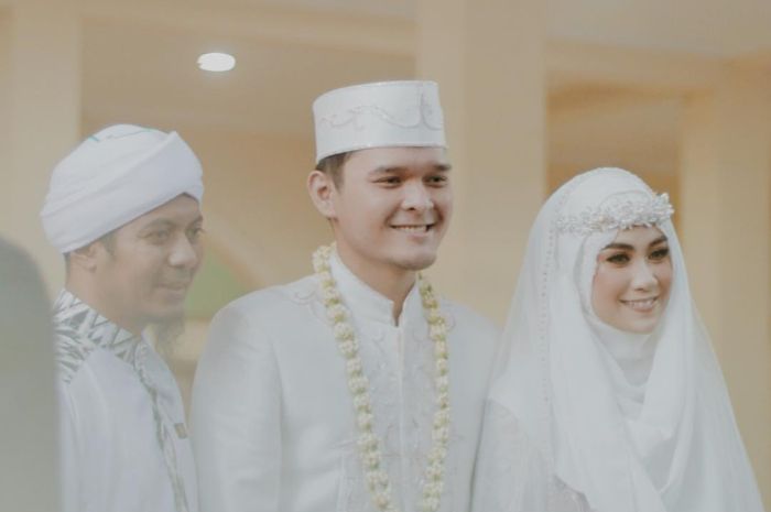 Intip Penampilan Manglingi Anisa Rahma di Momen Akad dan Resepsi Pernikahan