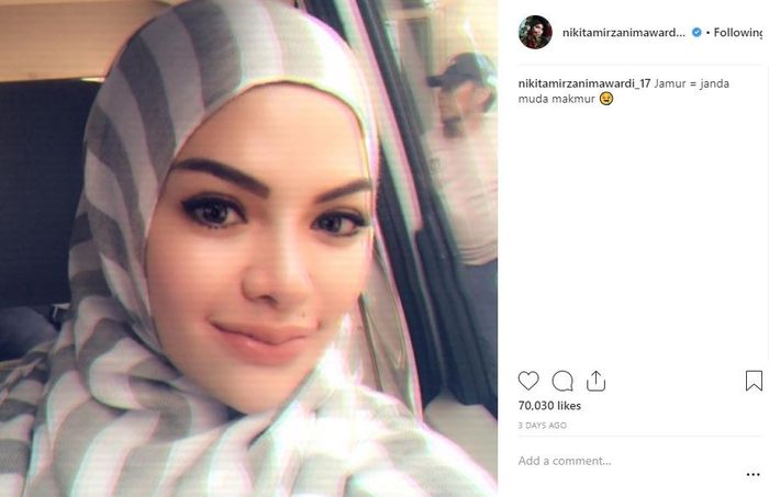 Nikita Mirzani unggah foto dan menyebut dirinya Janda Makmur