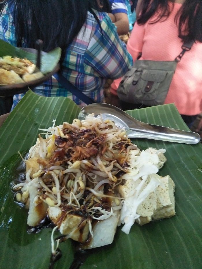 Kupat tahu