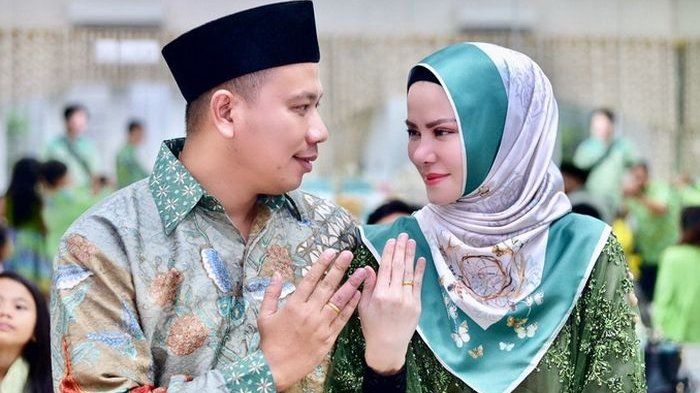 Digugat Cerai, Vicky Prasetyo Akui Kini Semakin Cinta Angel Lelga