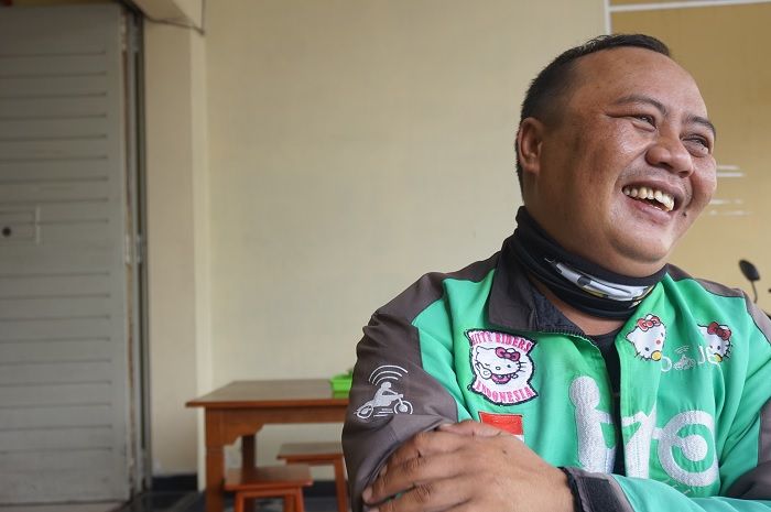 Rasa malu bergaya serba pink sempat dirasakan Ketut Bunny