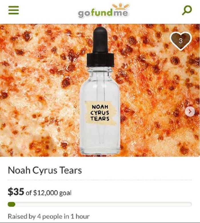 air mata Noah Cyrus