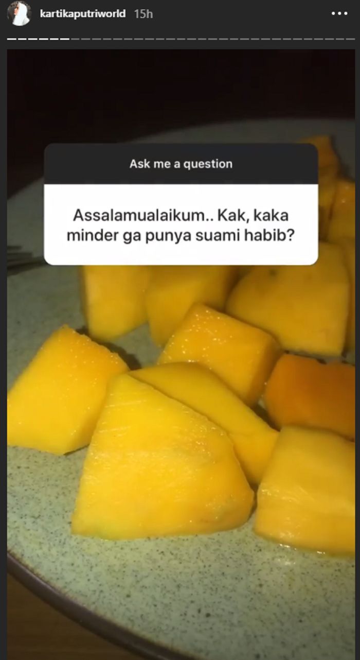 Pertanyaan dari warganet untuk Kartika Putri