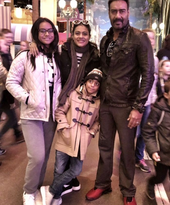 Potret keluarga Kajol dan Ajay Devgan
