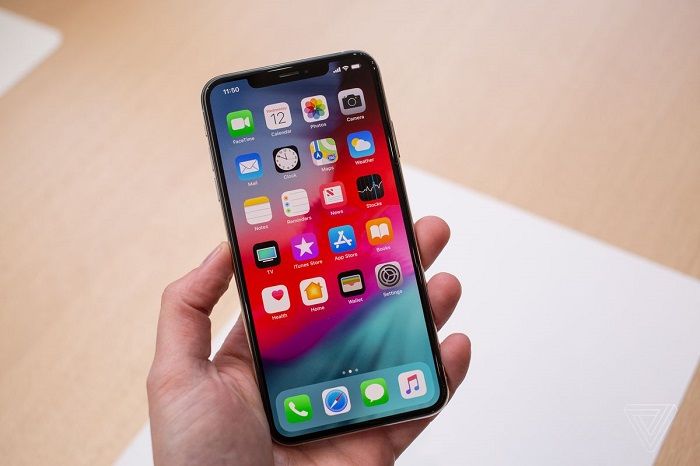 Phone XS
