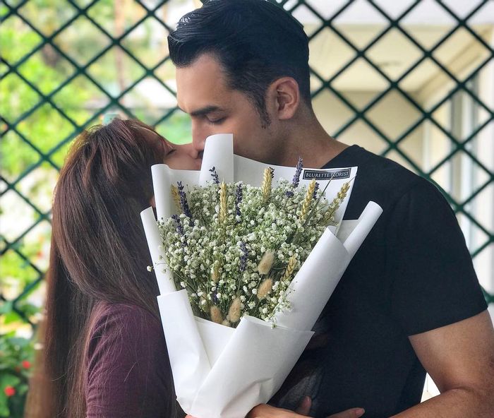 Asmirandah dan Jonas umbar kemesraan di media sosial