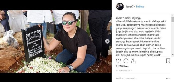 Ipoet mengungkapkan rasa kehilangannya
 