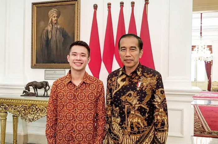 Jokowi saat bertemu dengan Jess No Limit, pemain Mobile Legends
