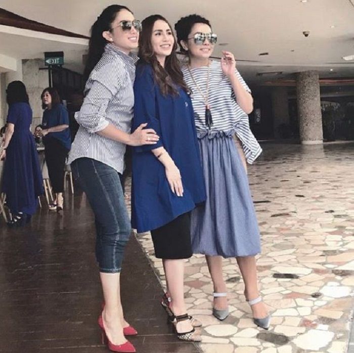 Ussy Sulistiyawaty, Momo Geisha, dan Mayangsari