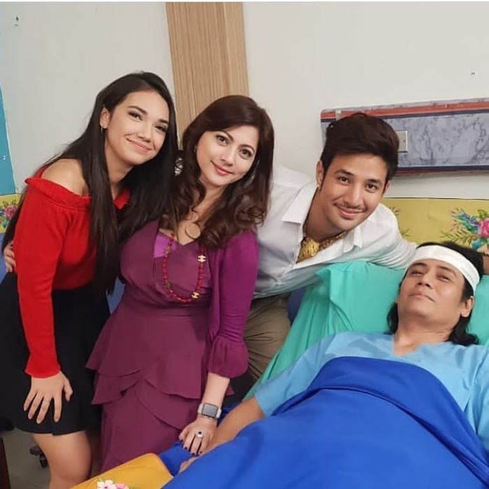 Teuku Ryan ketika syuting Cinta Suci