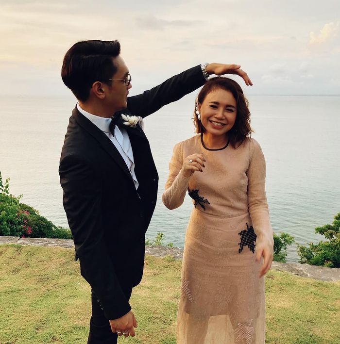 Afgan mengucapkan selamat ulang tahun untuk Rossa.