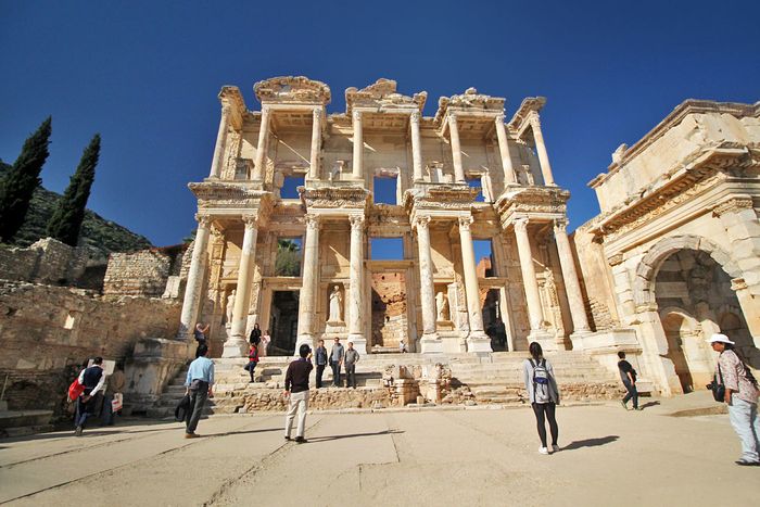 Library of Celcus di <a href='https://manado.tribunnews.com/tag/ephesus' title='Ephesus'>Ephesus</a>.