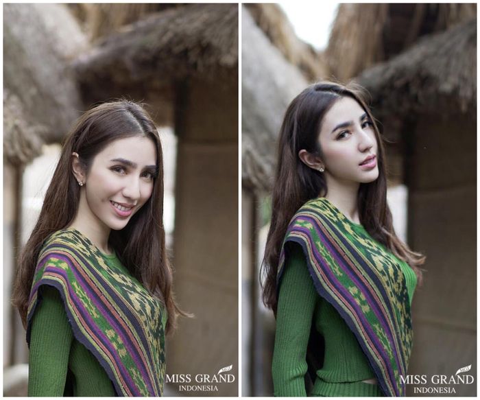 Potret Nadia Purwoko dengan menggunakan selendang dari kain tenun tradisional