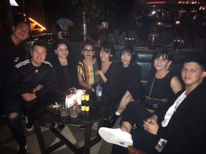 Perayaan ulang tahun Vanesha Prescilla yang dihadiri Adipati Dolken. (Instagram.com/@sysiio)