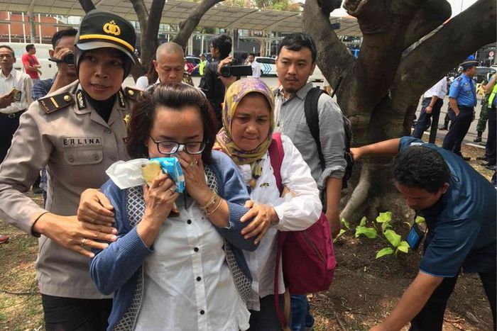 Keluarga korban pesawat Lion Air JT 610 yang dikabarkan jatuh di perairan dekat daerah Karawang, Jaw
