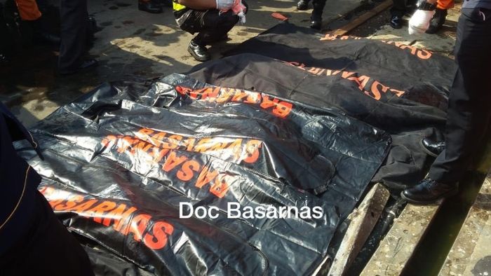Evakuasi korban pesawat Lion Air JT 610