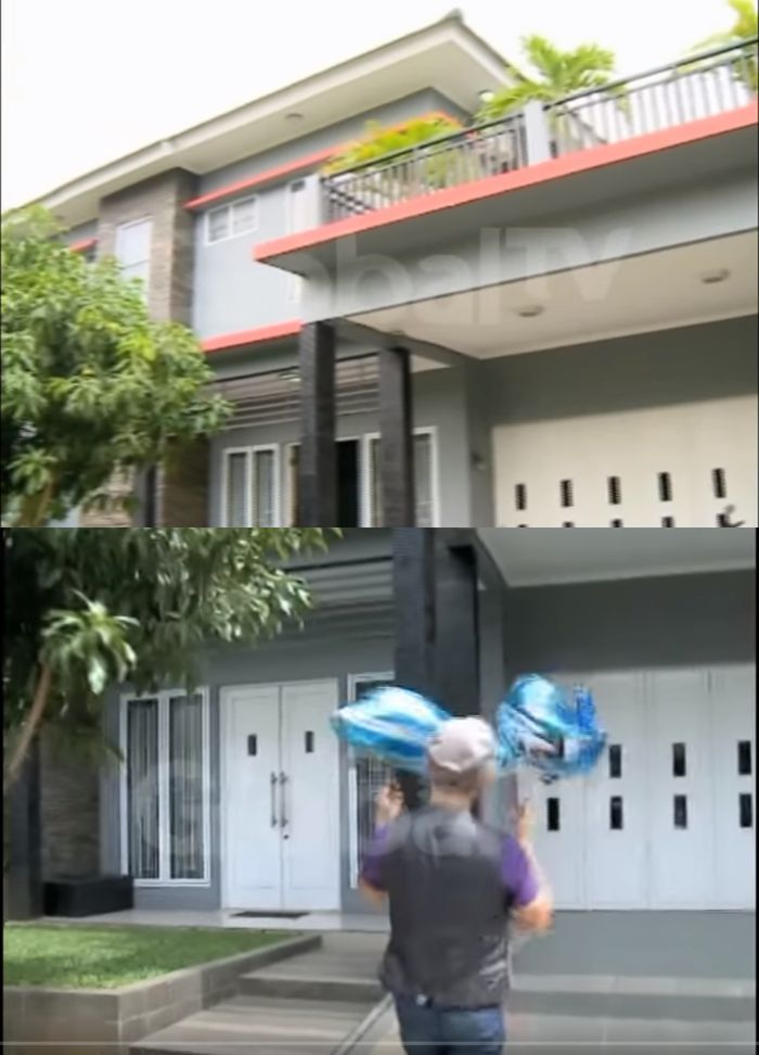 Rumah besar Fitri Carlina