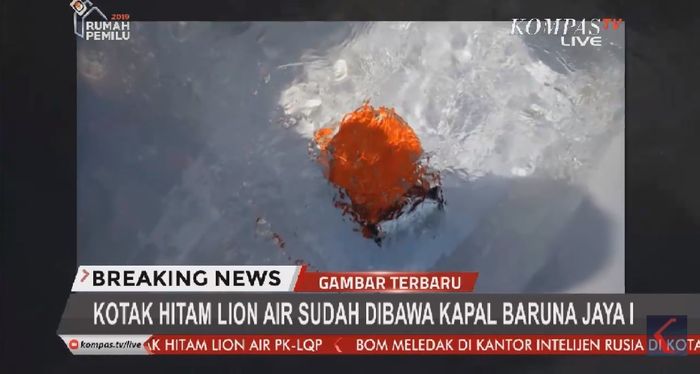 5 Potret Proses Pengangkatan Black Box Pesawat Lion Air Jatuh