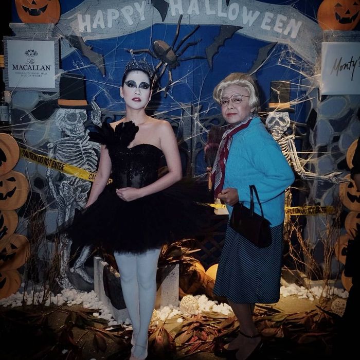 Keseruan Halloween Party BCL dan Ashraf Sinclair
 