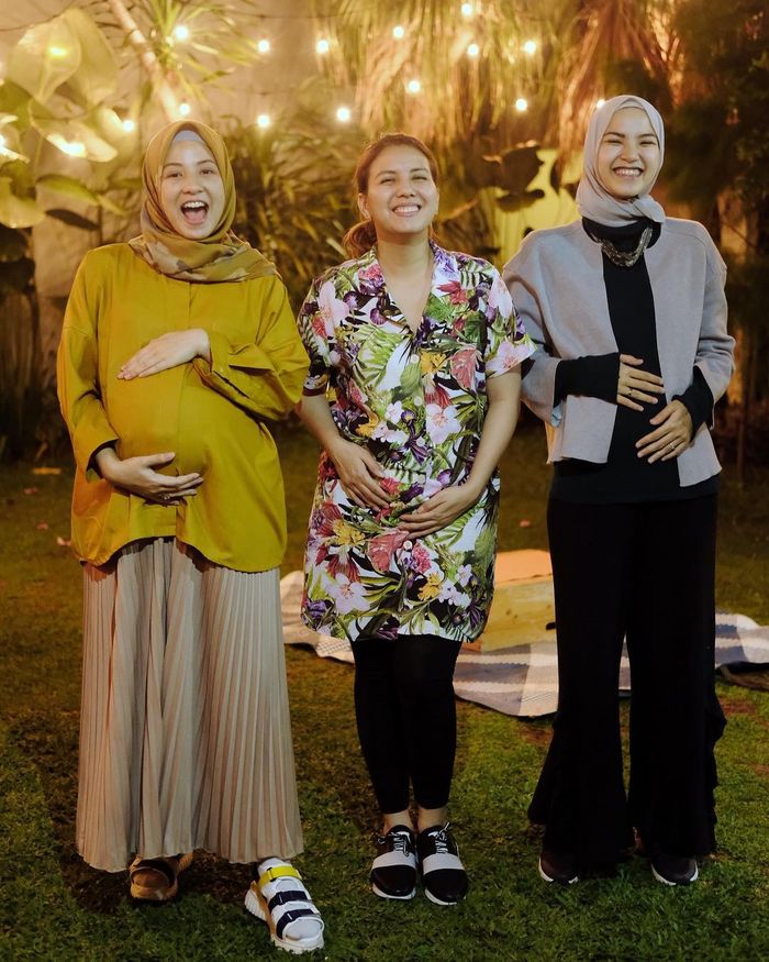 Tya Aristya di antara Natasha Rizky dan Marsha Natika