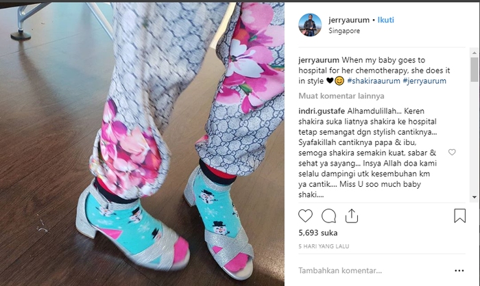 Unggahan Jerry Aurum yang menampilkan gaya Stylish Shakira saat akan menjalani kemoterapi
