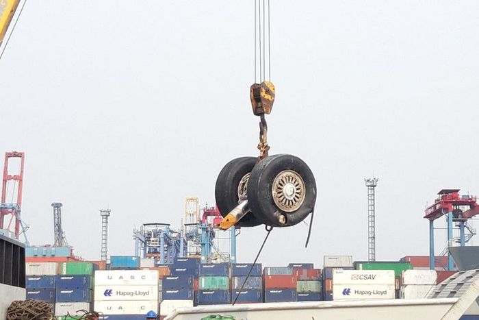 Roda pesawat Lion Air JT 610 yang jatuh