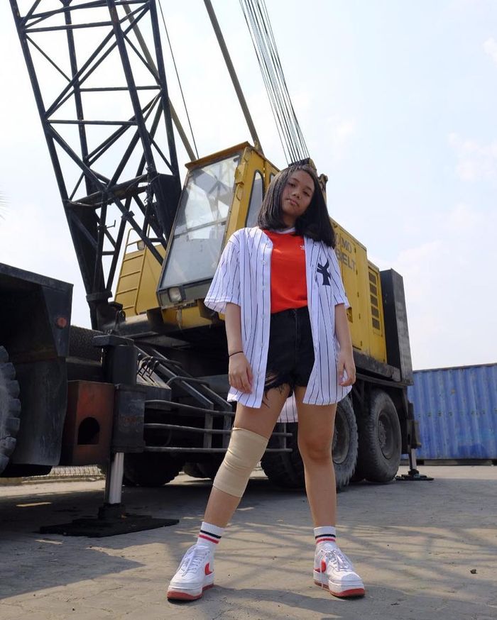 Nggak Kalah Modis dari Sang Mama, Inilah 6 Potret Cantik Anak Ririn Ekawati, Jasmine Abeng yang Fashionanle Banget!