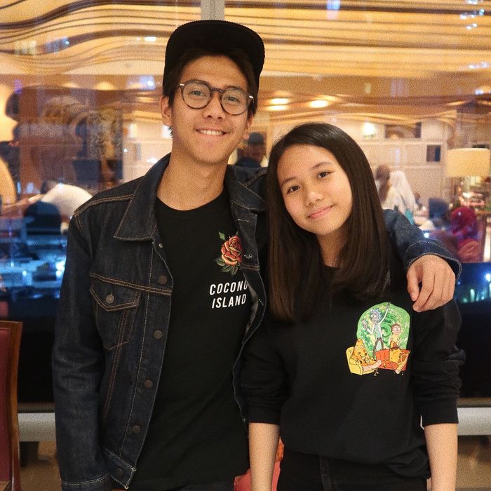 Nggak Kalah Modis dari Sang Mama, Inilah 6 Potret Cantik Anak Ririn Ekawati, Jasmine Abeng yang Fashionanle Banget!