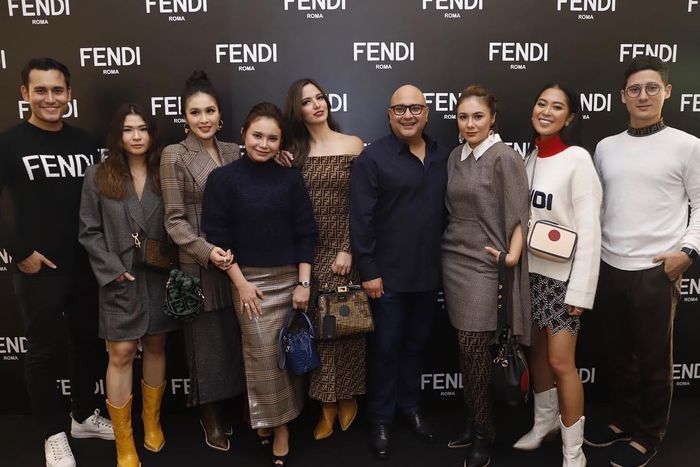 Irwan Mussry dan artis-artis sosialita