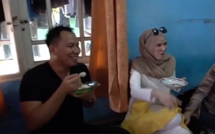Ashanty, Nia Ramadhani, ngemper, penampilan artis Indonesia