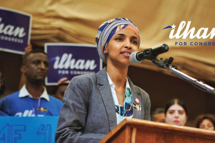 Ilham Omar, pengungsi wanita muslim asal Somalia yang berhasil duduki kursi DPR AS