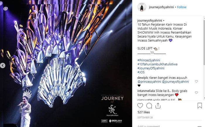 Syharini memukau penonton dengan gaya busana yang tidak biasa