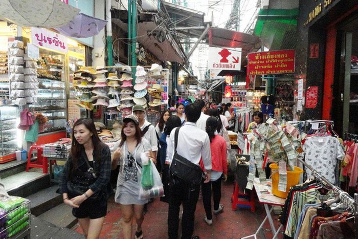 Sampeng Market