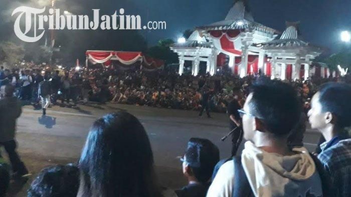 Pementasan drama kolosal 'Surabaya Membara' pada Jumat, 9 November 2018