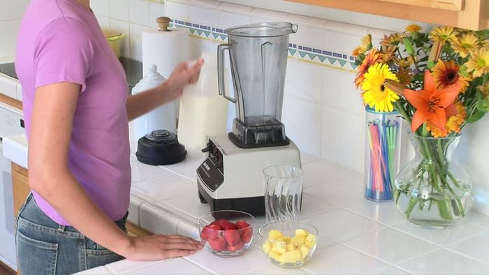 Perhatikan penyimpanan blender di dapur