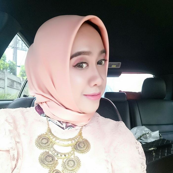 Sofia Upay, istri mantan suami Mulan Jameela