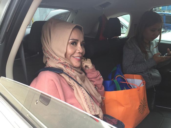 Ibunda Vicky Prasetyo, Emma Fauziah saat ditemui di kawasan Tendean, Jakarta Selatan, Rabu (14/11/20