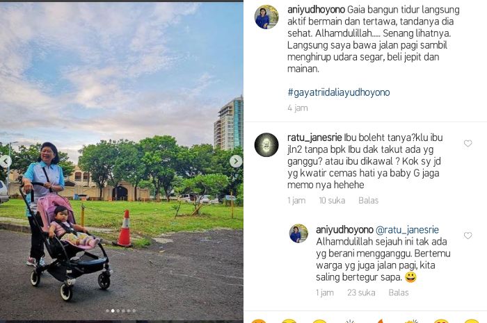 Salah satu netizen bertanya mengenai Ani Yudhoyono yang kerap jalan-jalan sendiri