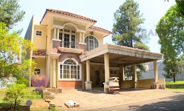 Tampak depan rumah Andika Kangen Band
