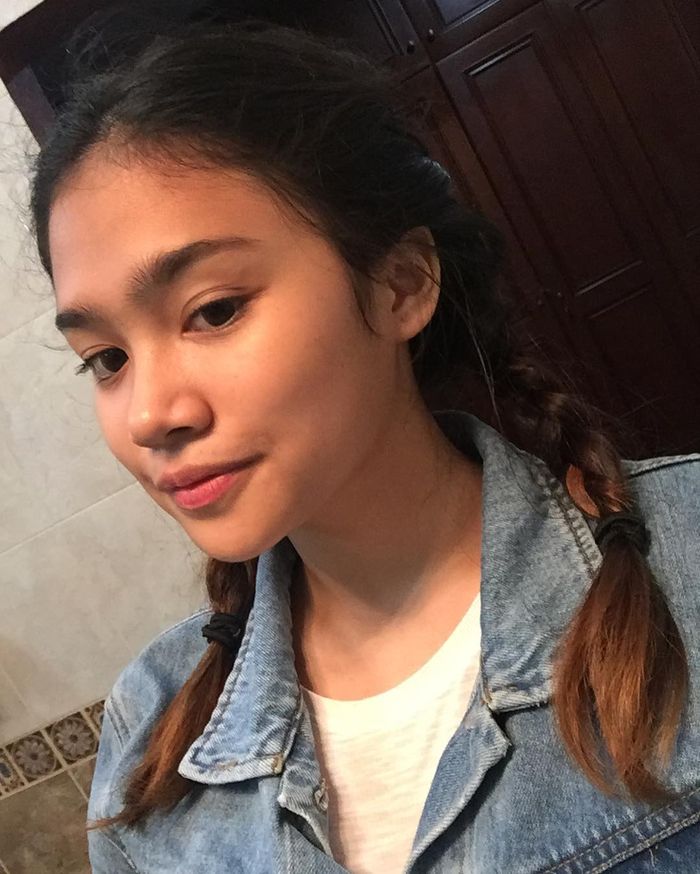 Duh neng, meni geulis pisan dengan rambut yang dikepang begini