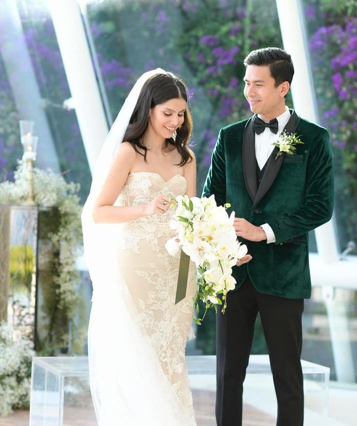 Christian Bautista dan Kat Ramnani menikah.