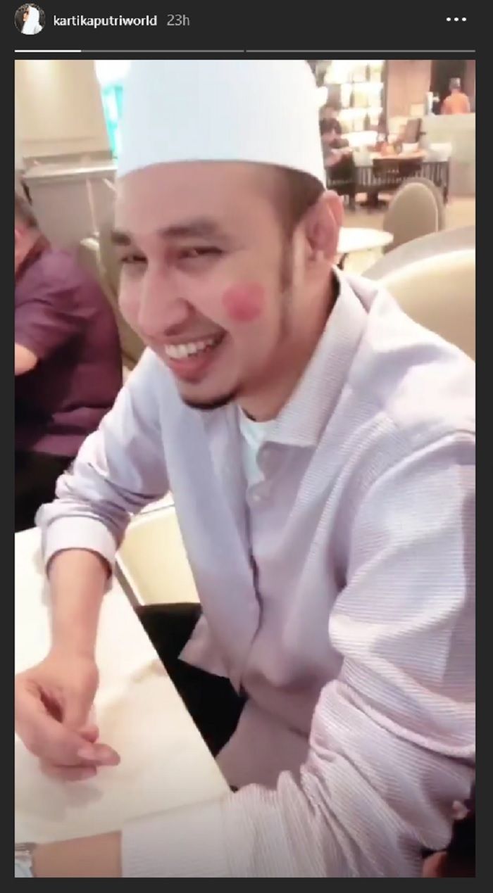 Perkara Kartika Putri Berlipstik Merah Cetar, Habib Usman: Dzolim, Dosa! Kenapa?