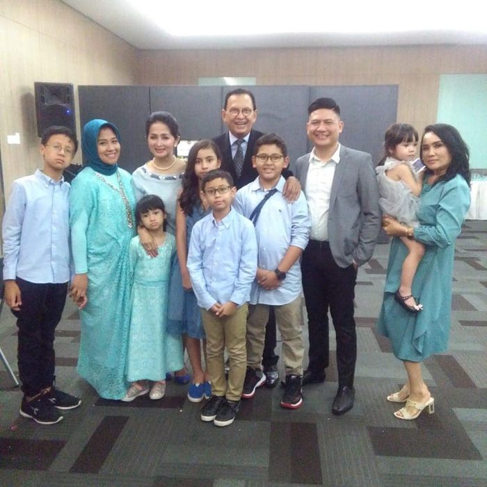 Foto keluarga Roy Marten Tanpa Gisel