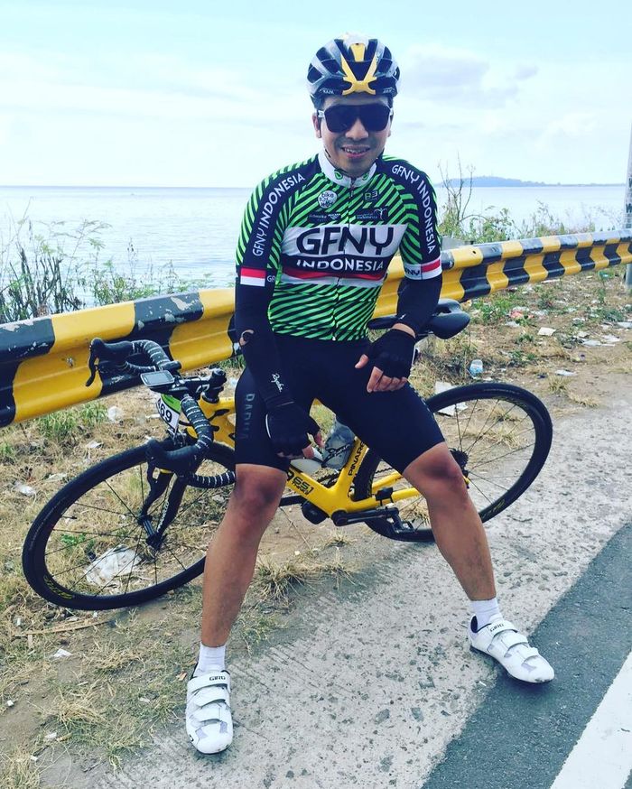 Benjamin Pandelaki saat touring di Lombok