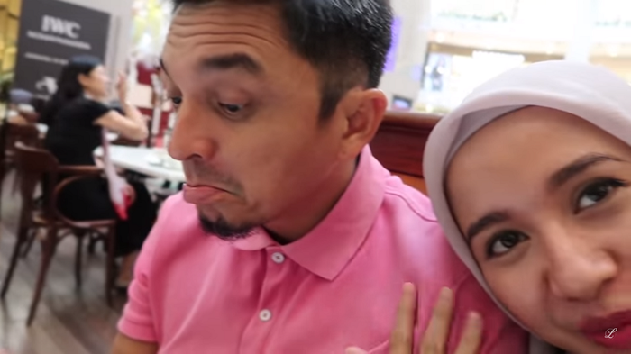 Vlog Pertama Bersama Suami dan Anak Tiri Laudya Cynthia Bella, Engku Aleesya, Perlakuan Sang Aktris Kepada Anaknya Jadi Sorotan