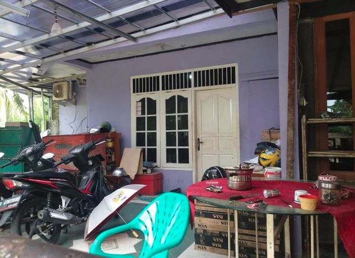 Kediaman <a href='https://pontianak.tribunnews.com/tag/aminah-cendrakasih' title='Aminah Cendrakasih'>Aminah Cendrakasih</a> (Mak Nyak) di kawasan Ciledug.