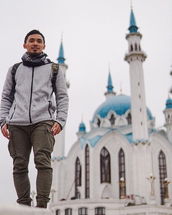 Achmad Hulaefi saat berada di Russia (Instagram @hulaefi)